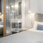 Le Lapin Blanc 4* Paříž