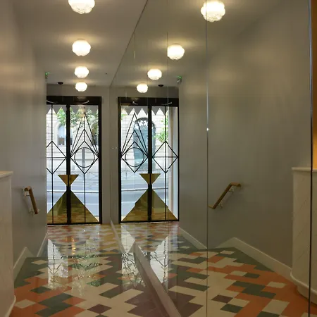Le Lapin Blanc 4* París