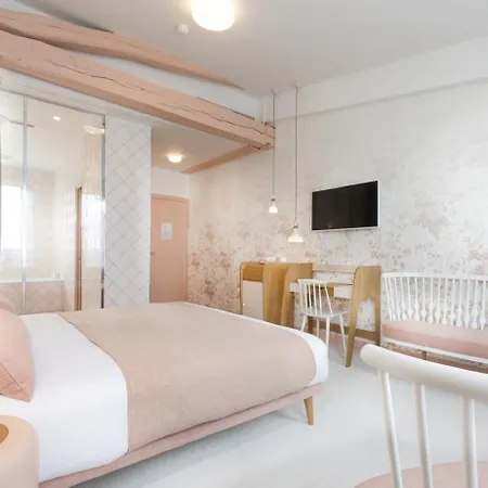 Le Lapin Blanc Hotel París