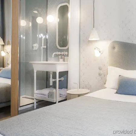 Le Lapin Blanc 4* París