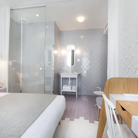 Le Lapin Blanc 4* París