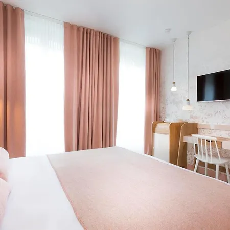 Le Lapin Blanc Paris