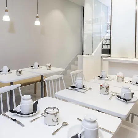 Le Lapin Blanc Hotel