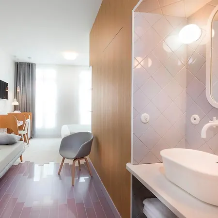 Hotel Le Lapin Blanc 4*