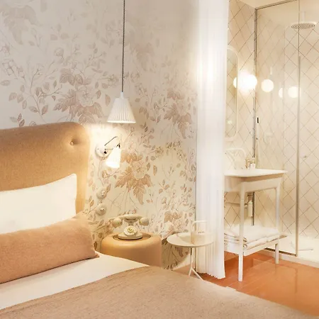 Отель Le Lapin Blanc 4*