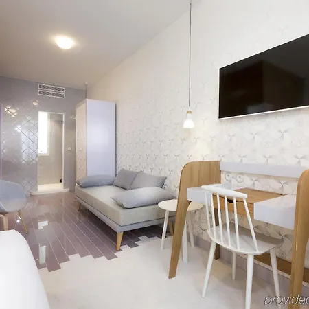 Hotel Le Lapin Blanc Paris