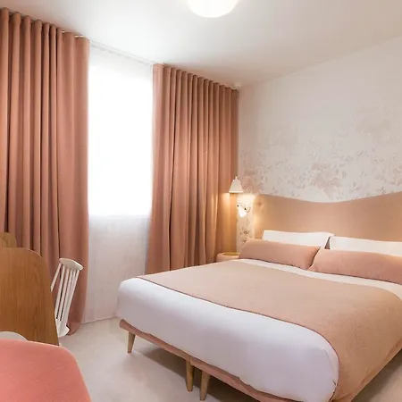 Hotel Le Lapin Blanc Paris