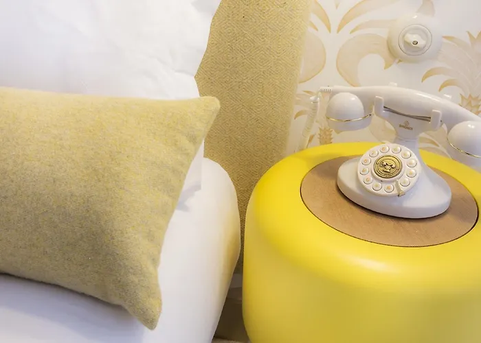 Le Lapin Blanc Hotell 4*