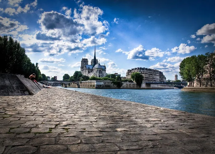 호텔 르 라핀 블랑