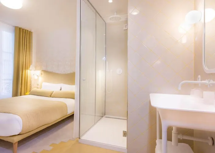 Le Lapin Blanc Hotell 4*