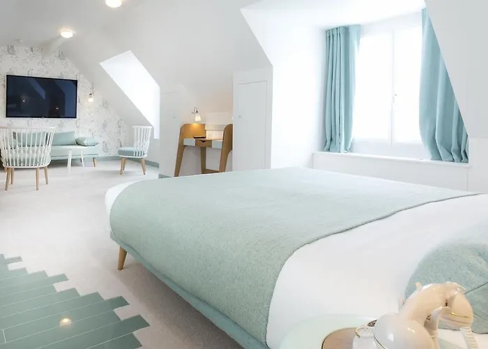Le Lapin Blanc Hotel 4*