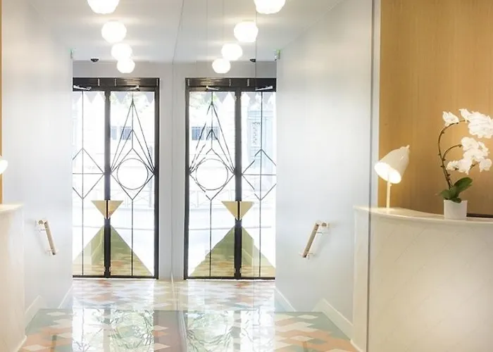 Le Lapin Blanc 4* París