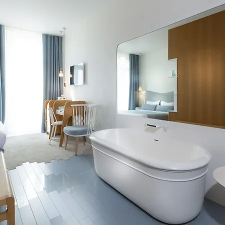 Hotel Le Lapin Blanc 4*