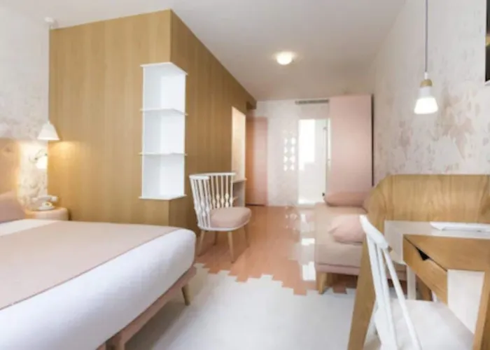 Le Lapin Blanc 4* Paris